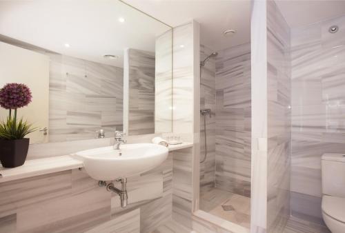 Apartamento Akira Flats Llum *