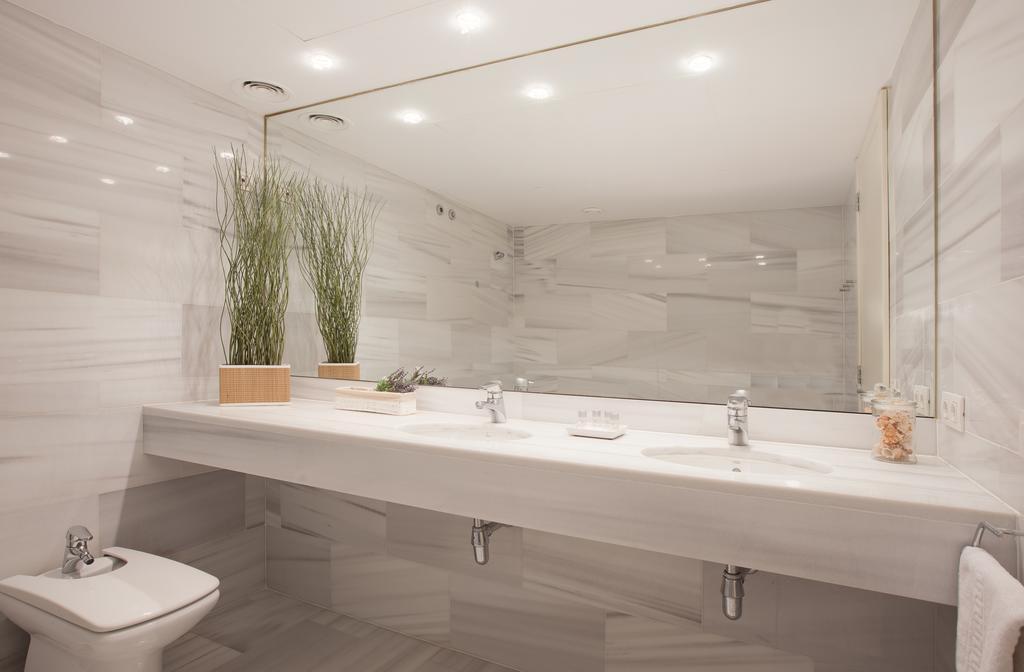Apartamento Akira Flats Llum *